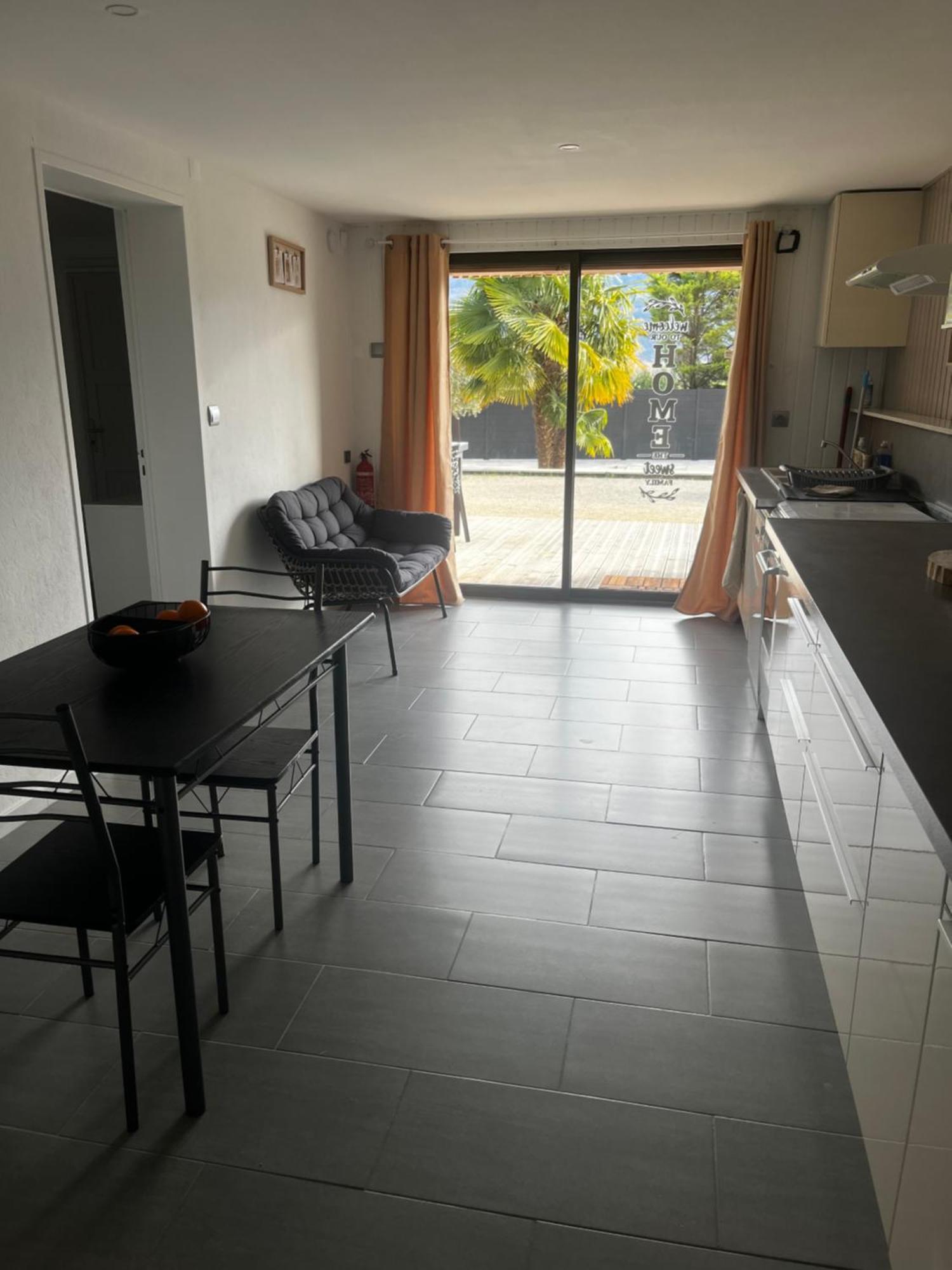 Logement Icare 5Km De Crolles, Soitec , St Lumbin المظهر الخارجي الصورة